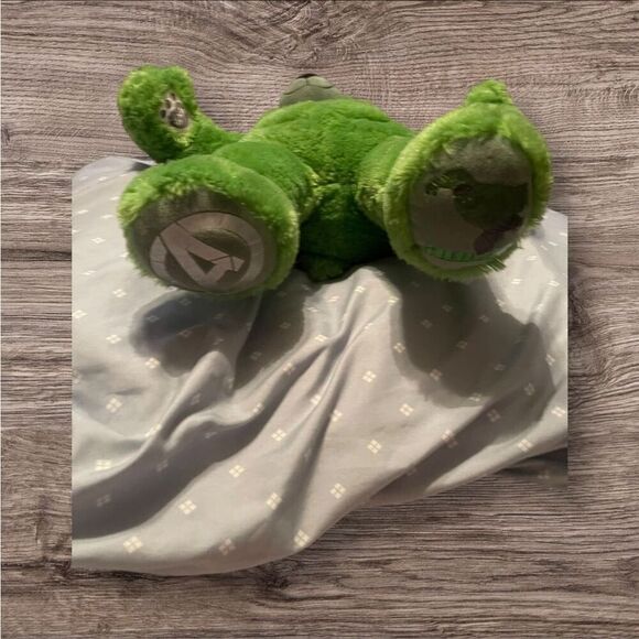 Build A Bear Green Marvel Avengers Incredible Hulk Plush Stuffed Animal 17” - Picture 13 of 16